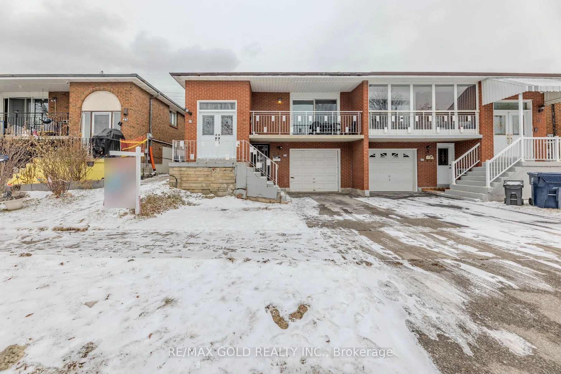 Semi-Detached in Toronto