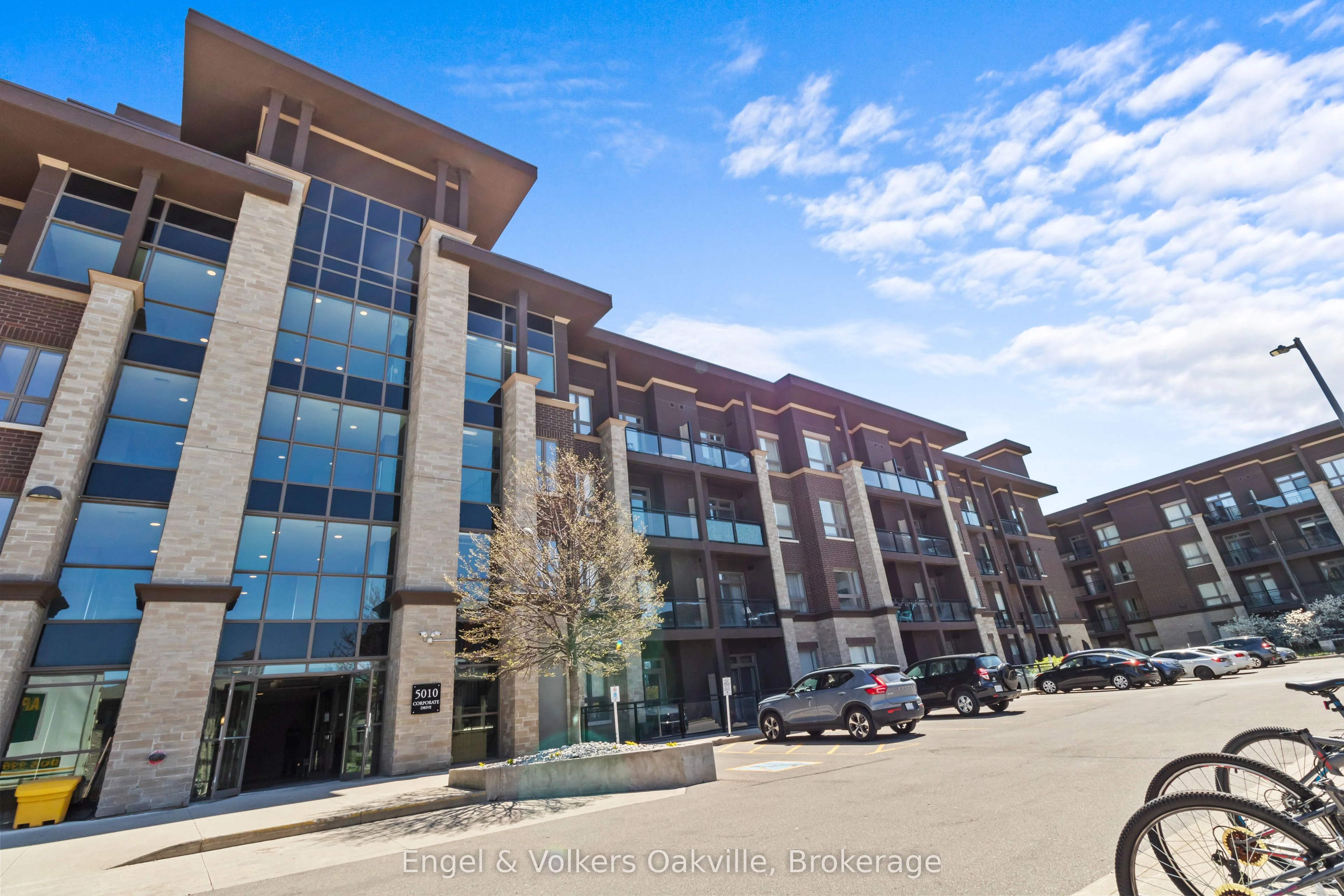 5010 Corporate Drive 135, Burlington, On L7l 0h6