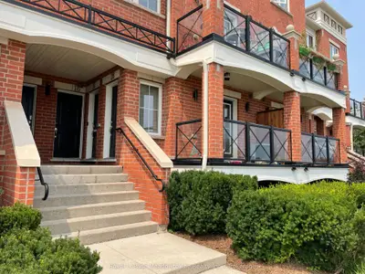 15 Hays Boulevard 18, Oakville, On L6h 0h8