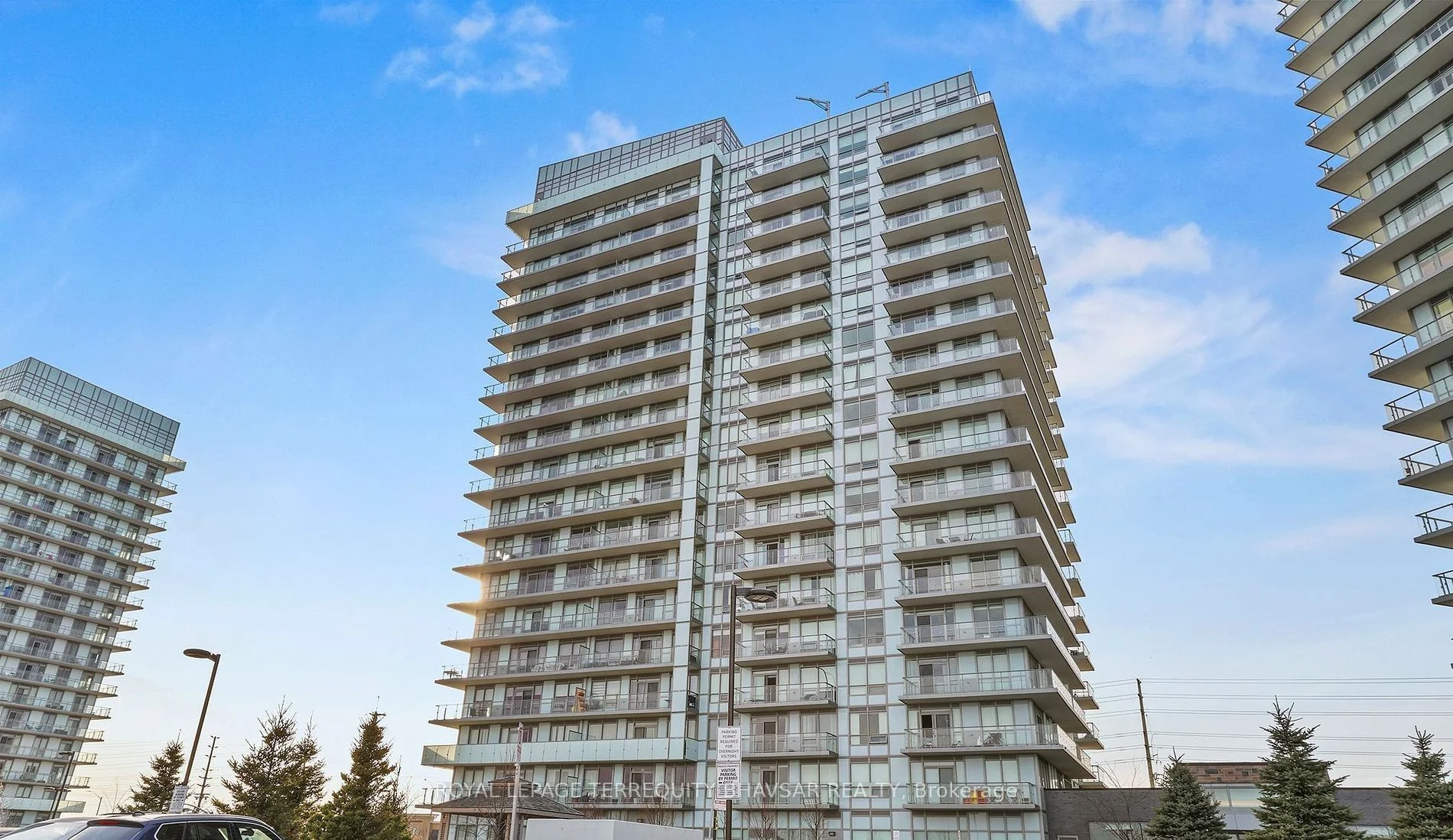 Condo Apartment in Mississauga