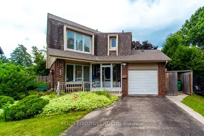 Detached in Brampton