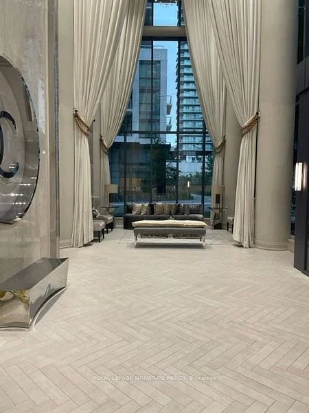 59 Annie Craig Drive 2105, Toronto W06, On M8v 0c4