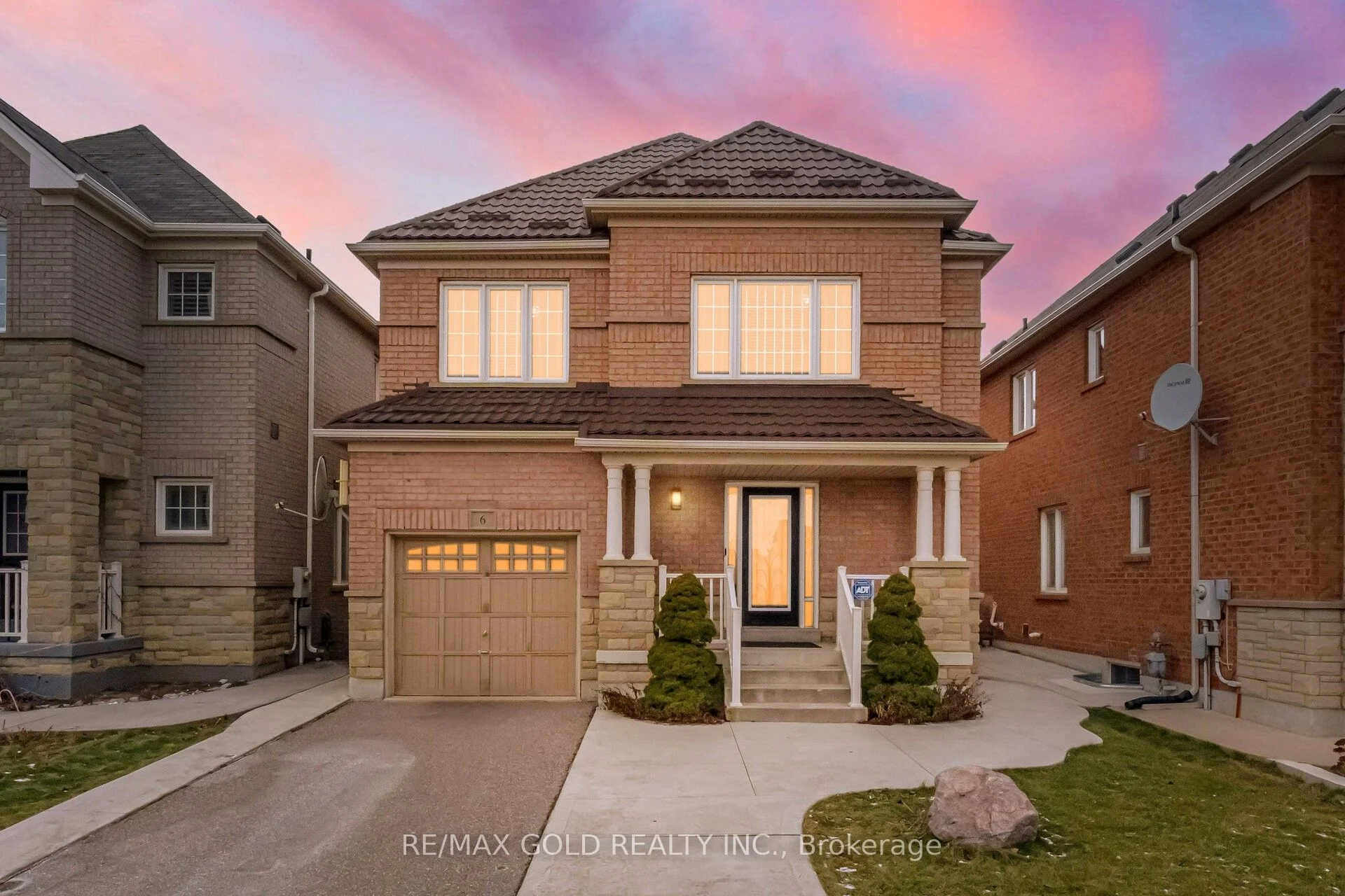 Detached in Brampton