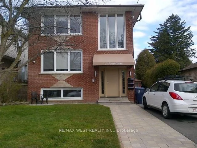 27 Fortieth Street S Main, Toronto W06, On M8w 3m8