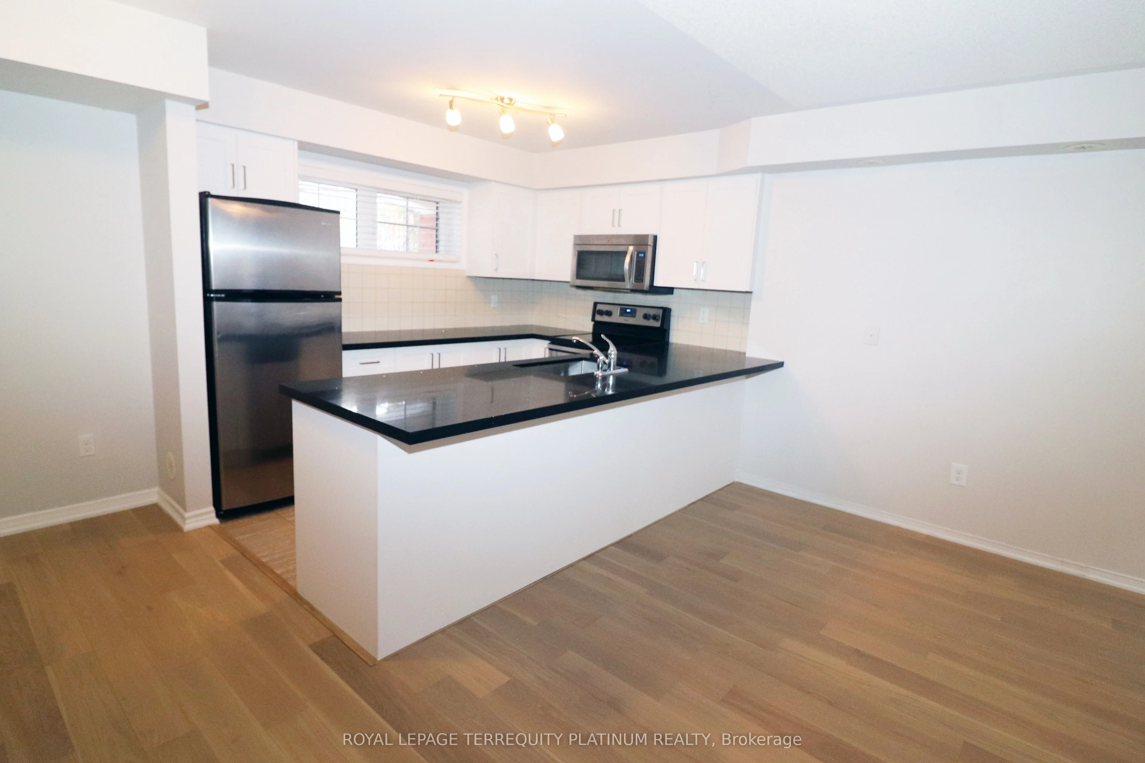 2468 Post Road 23, Oakville, ON L6H 0J2