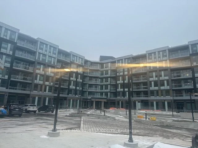 Condo Apartment in Oakville