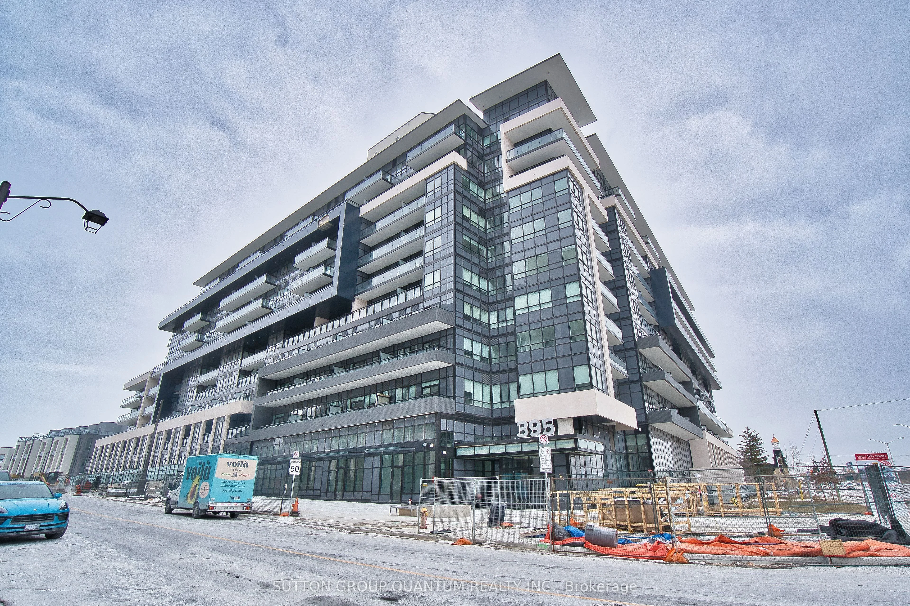 395 Dundas Street W 207, Oakville, On L6m 5r8