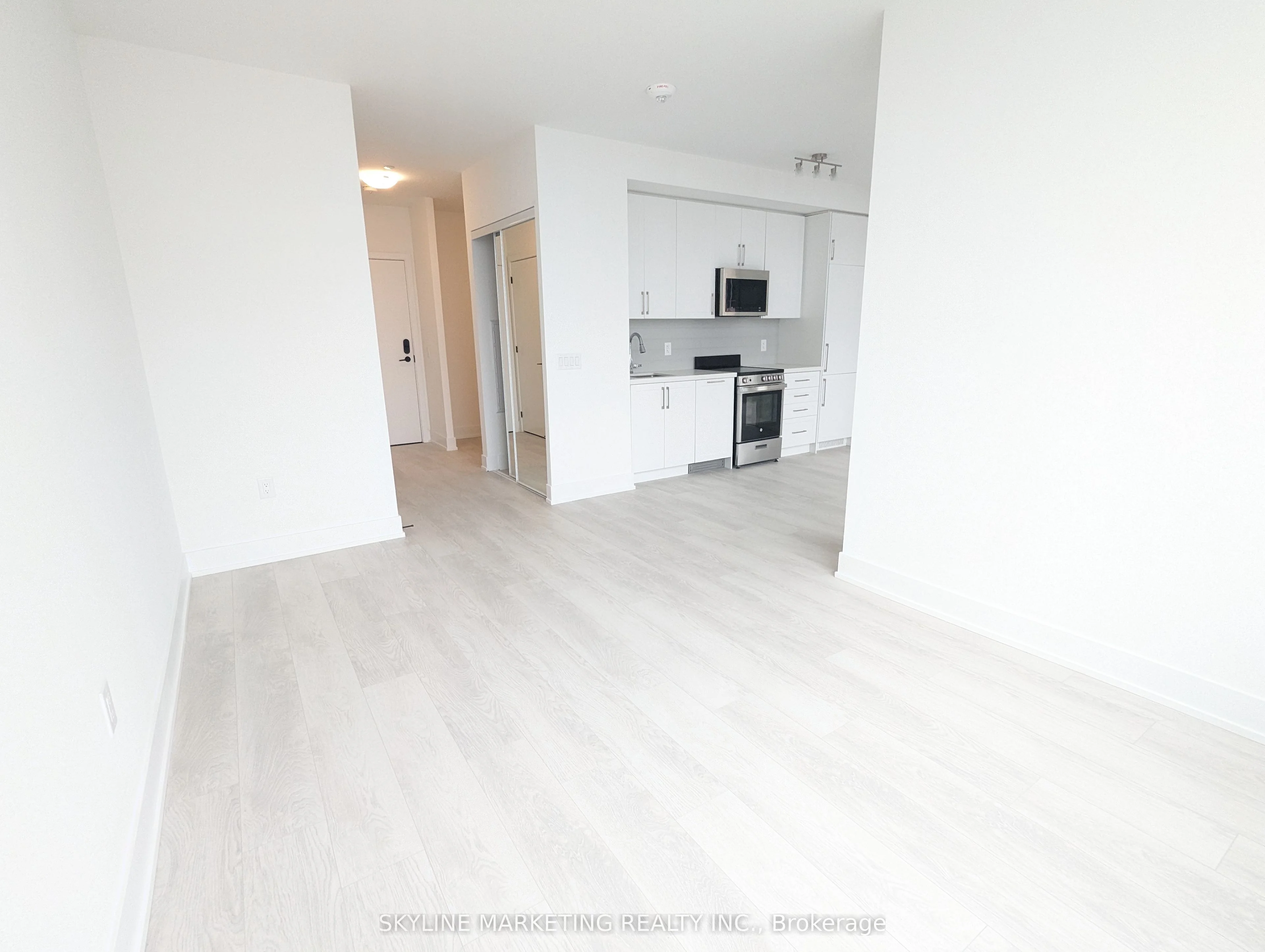 Condo Apartment in Oakville