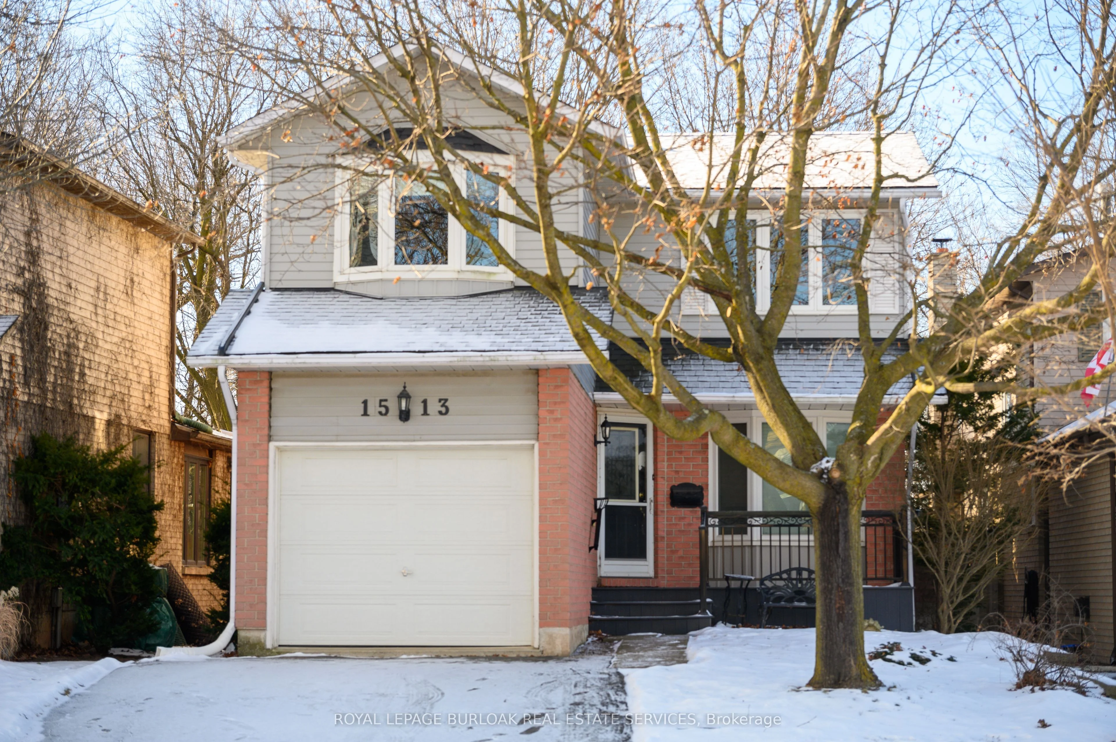 Detached in Burlington