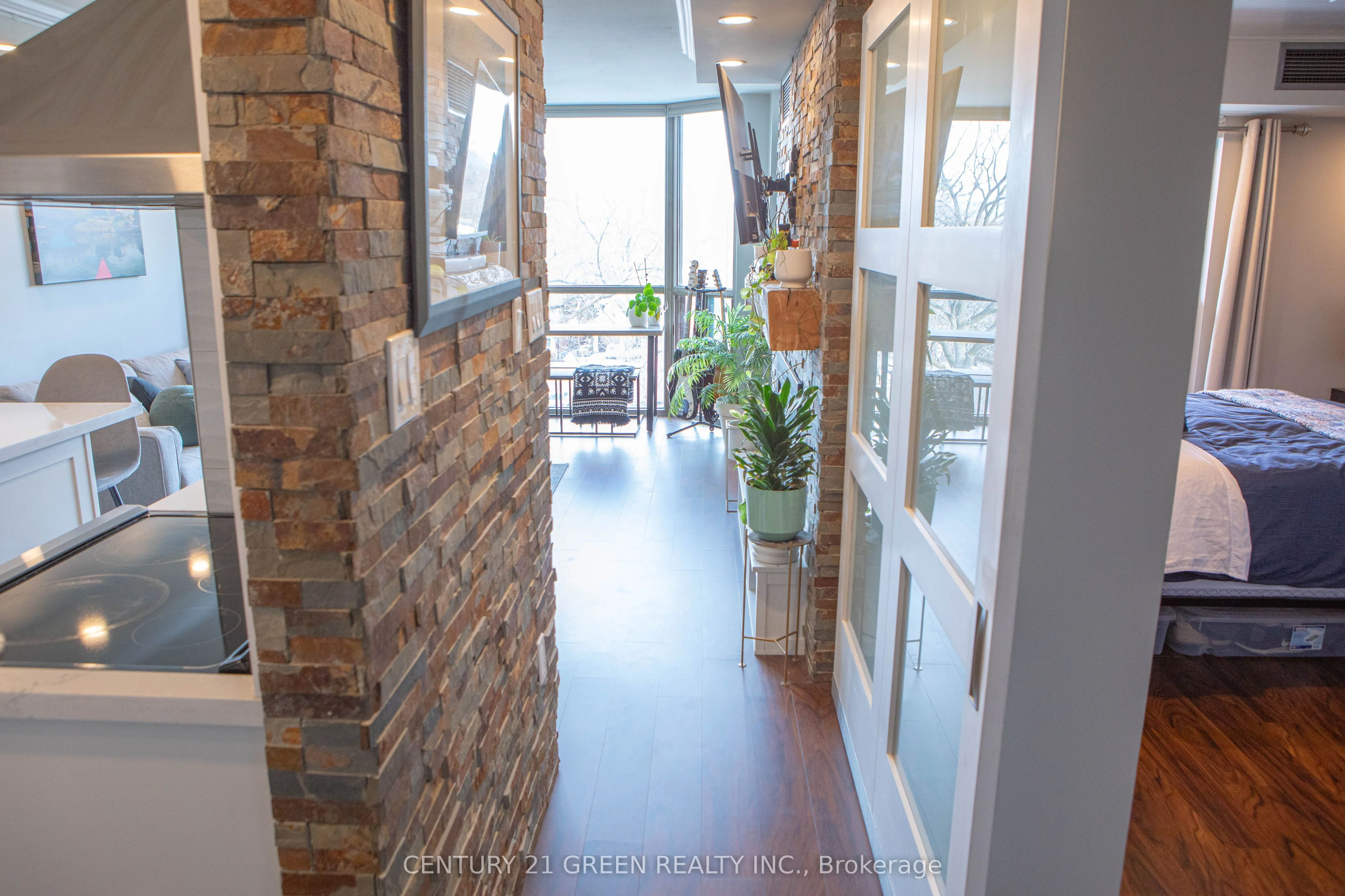 1225 North Shore Boulevard E 708, Burlington, On L7s 1z6