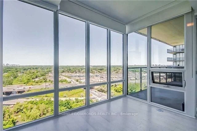 88 Park Lawn Road 2311, Toronto W06, ON M8Y 0B5