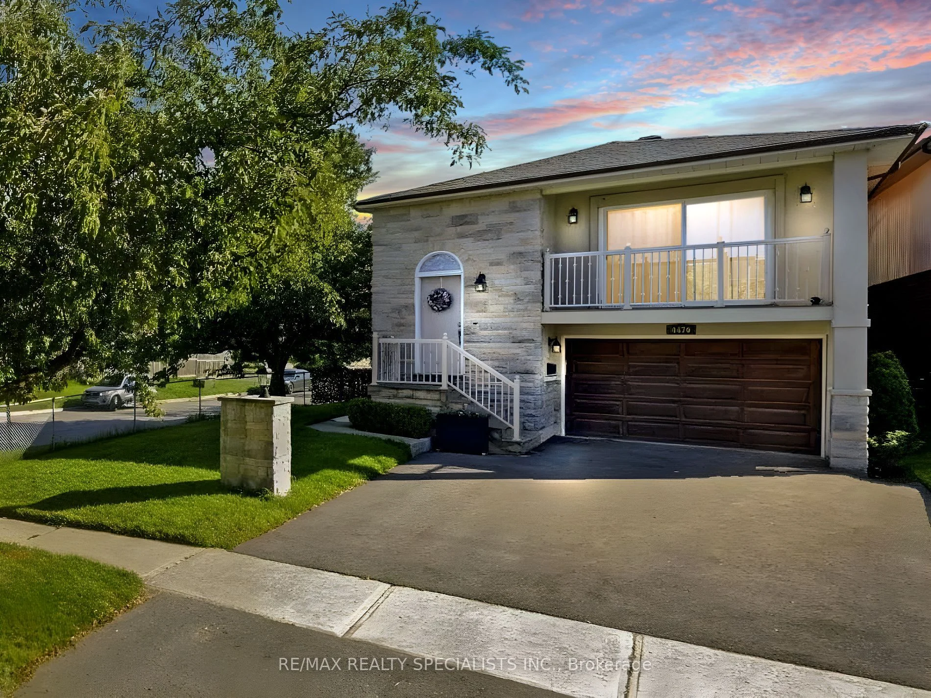 4479 Shelby Crescent, Mississauga, On L4w 3y9