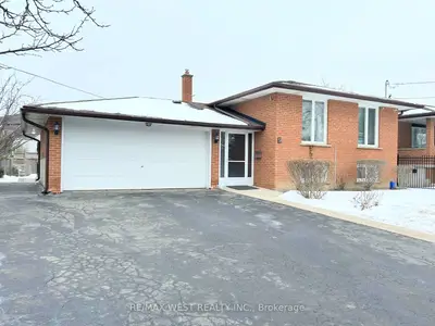 Detached in Mississauga