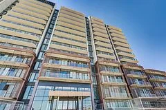 220 Missinnihe Way 1105, Mississauga, ON L5H 0A9