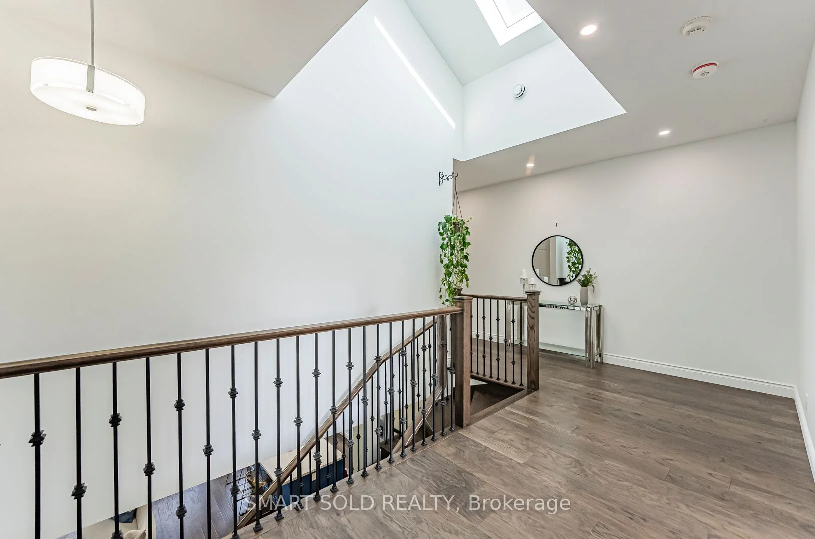 21 Harold Street, Toronto W06, ON M8Z 3R4