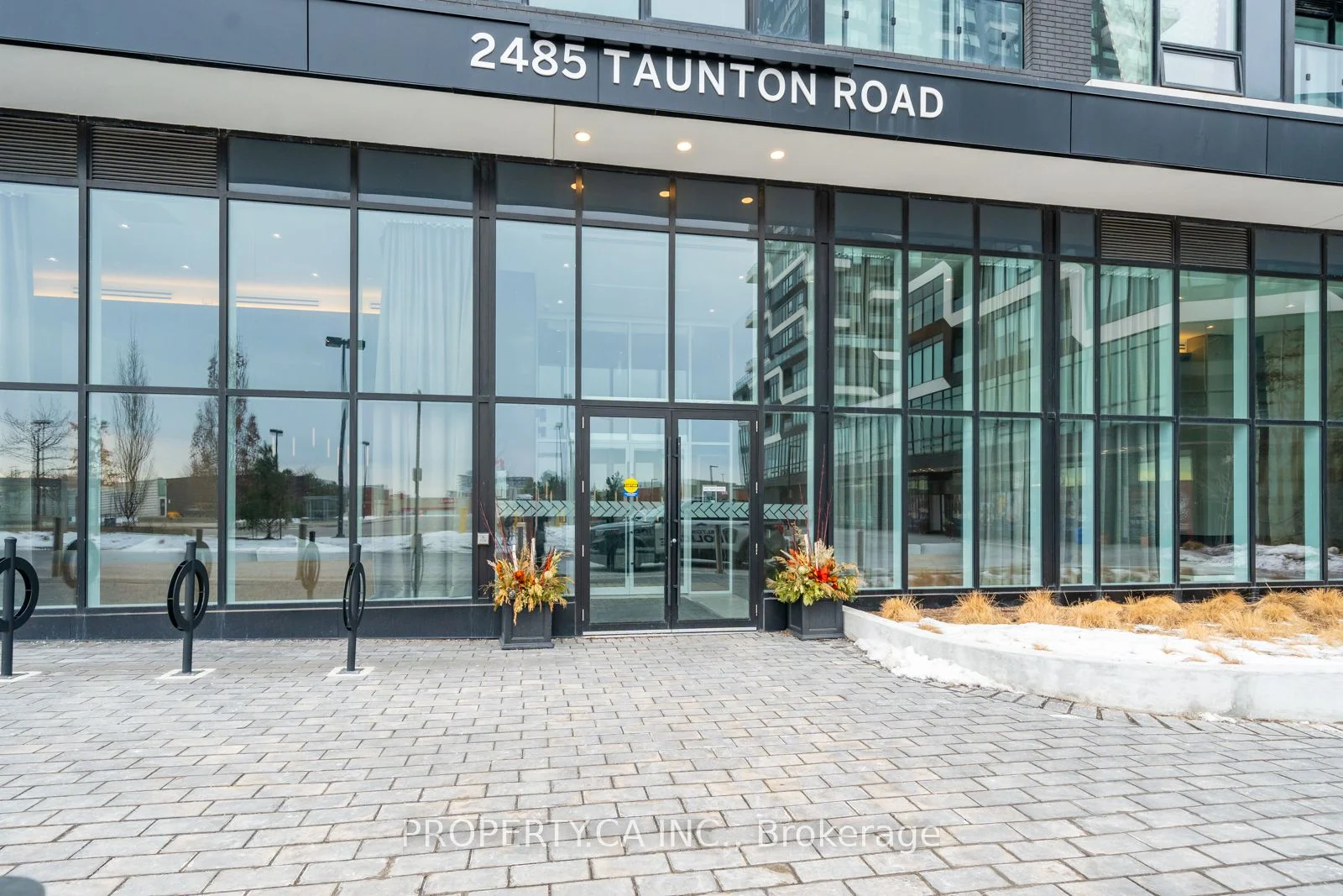 2485 Taunton Road 427, Oakville, On L6h 3r8