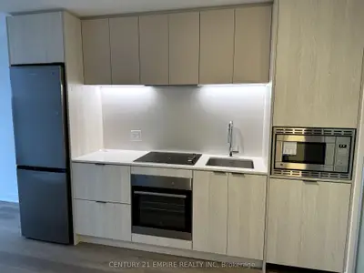 Condo Apartment in Mississauga