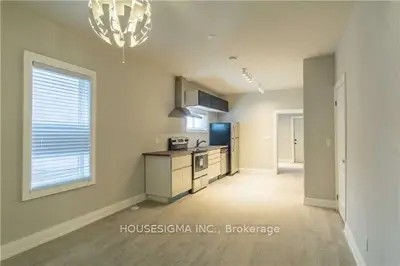 467 Keele Street Main, Toronto W02, On M6n 3e1