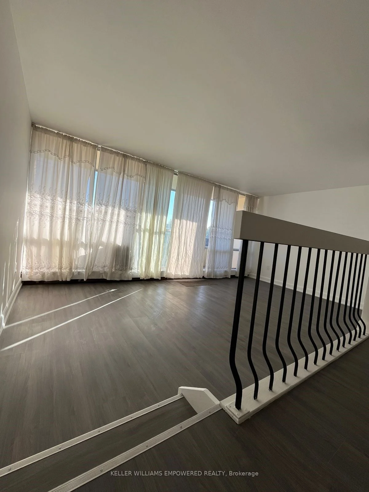 455 Sentinel Road 301, Toronto W05, ON M3J 1V5