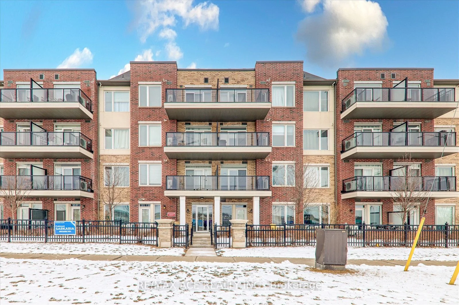 Condo Apartment in Brampton