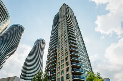 Condo Apartment in Mississauga