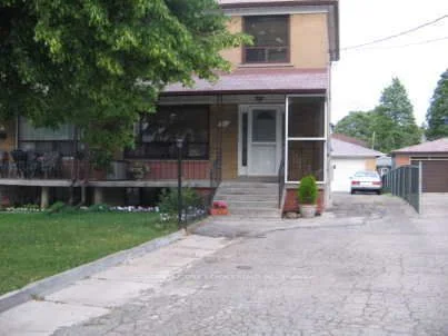 21 Brigham Court, Toronto W10, ON M9W 1T7