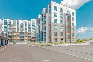 50 Kaitting Trail 504, Oakville, On L6m 5n3