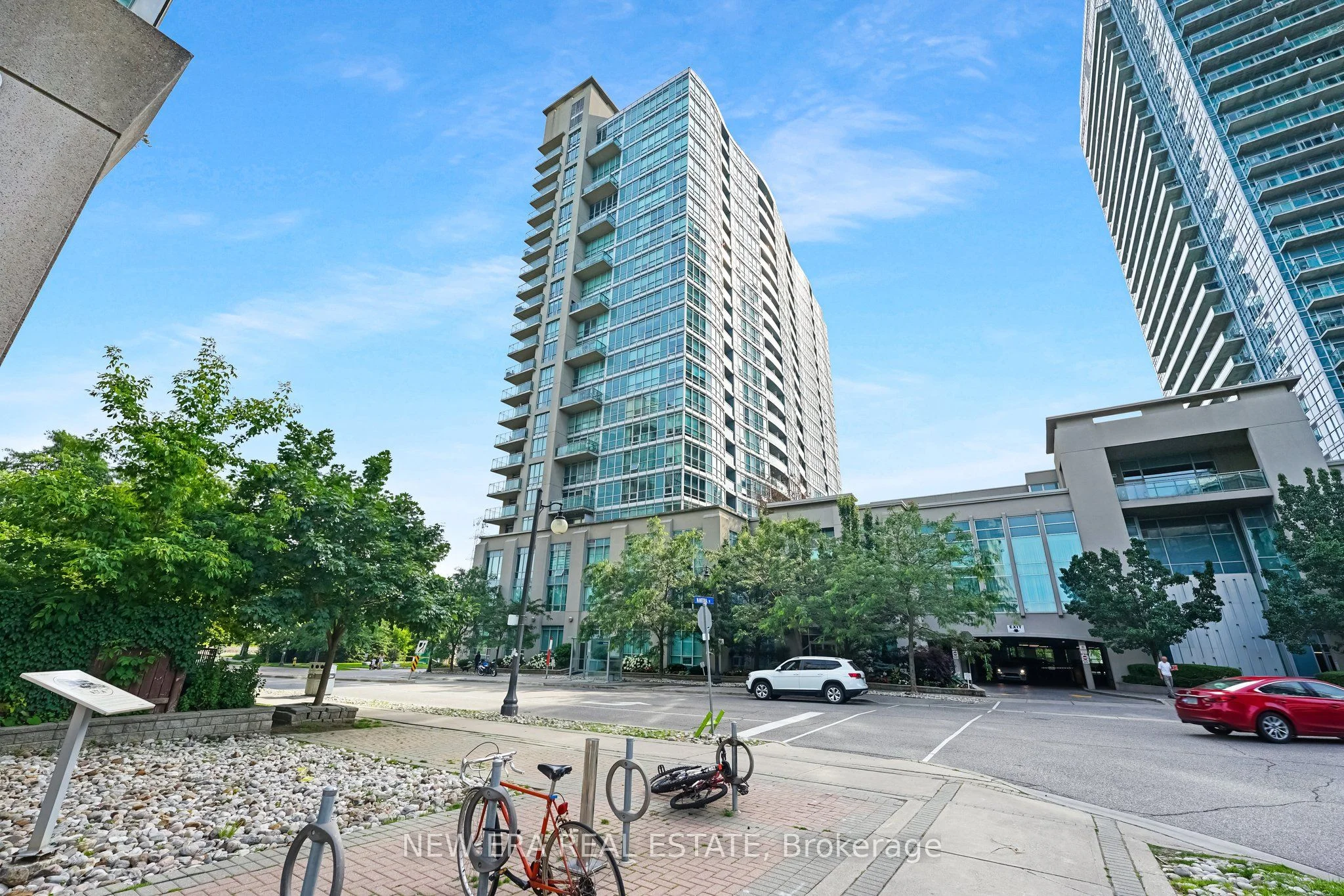 Condo Apartment in Toronto