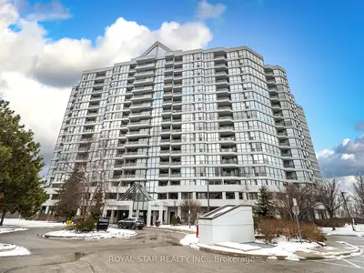 1 Rowntree Road 209, Toronto W10, On M9v 5g7
