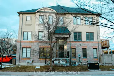 607 Mermaid Crescent, Mississauga, On L5g 0b3