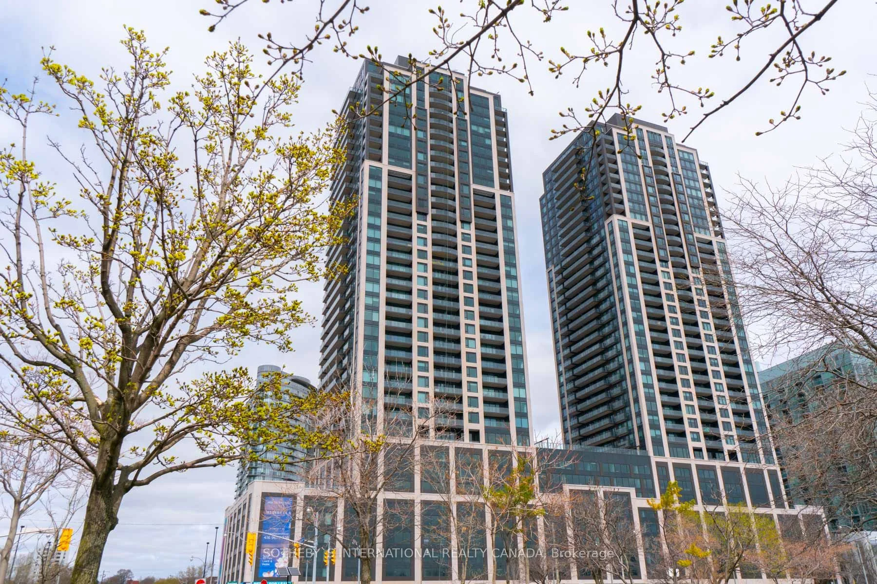 1928 Lake Shore Boulevard W 3201w, Toronto W01, On M6s 0b1