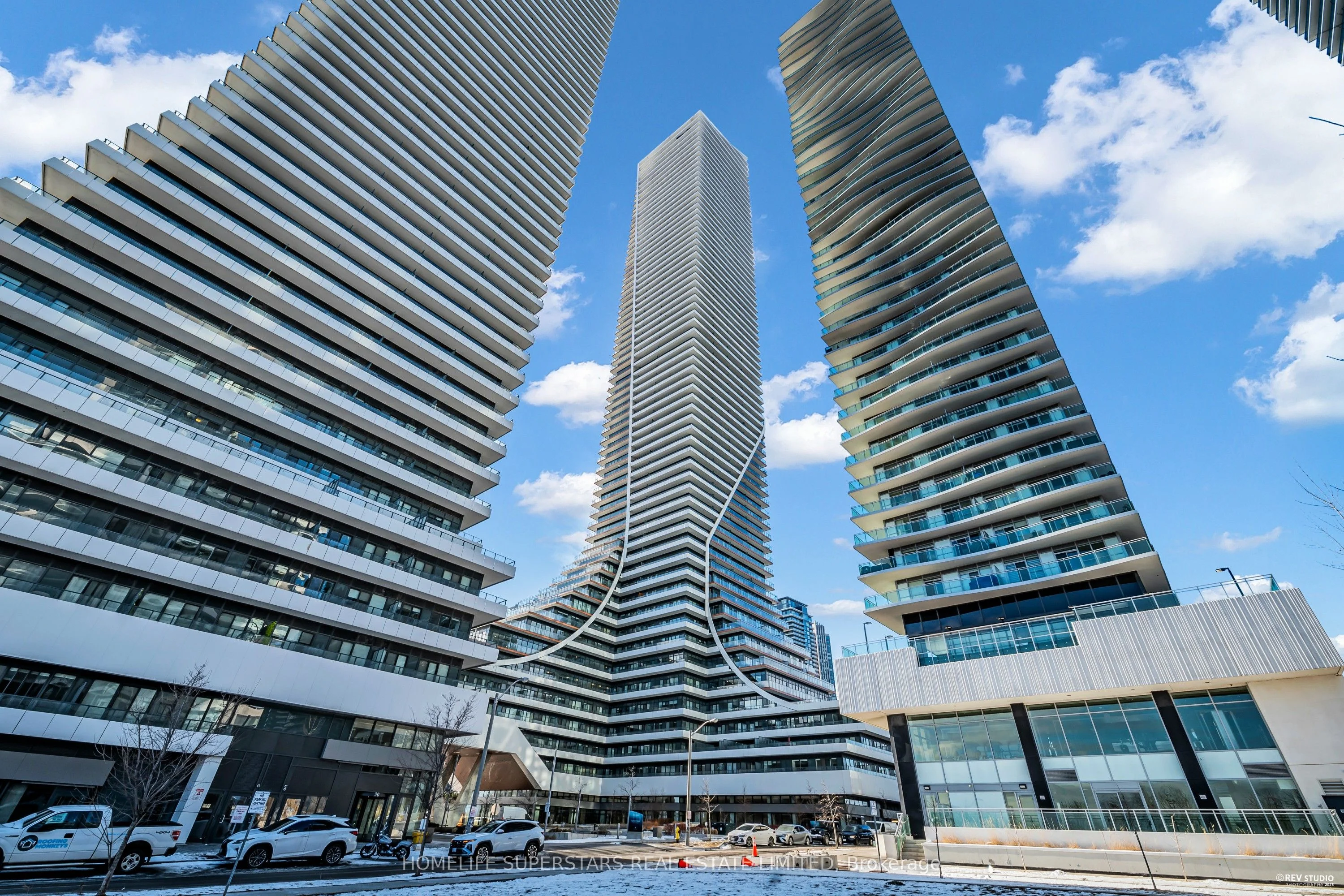 30 Shore Breeze Drive 5910, Toronto W06, On M8v 0j1