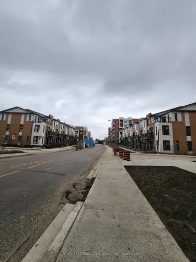 165 Canon Jackson Drive W 515, Toronto W04, On M6m 2g1