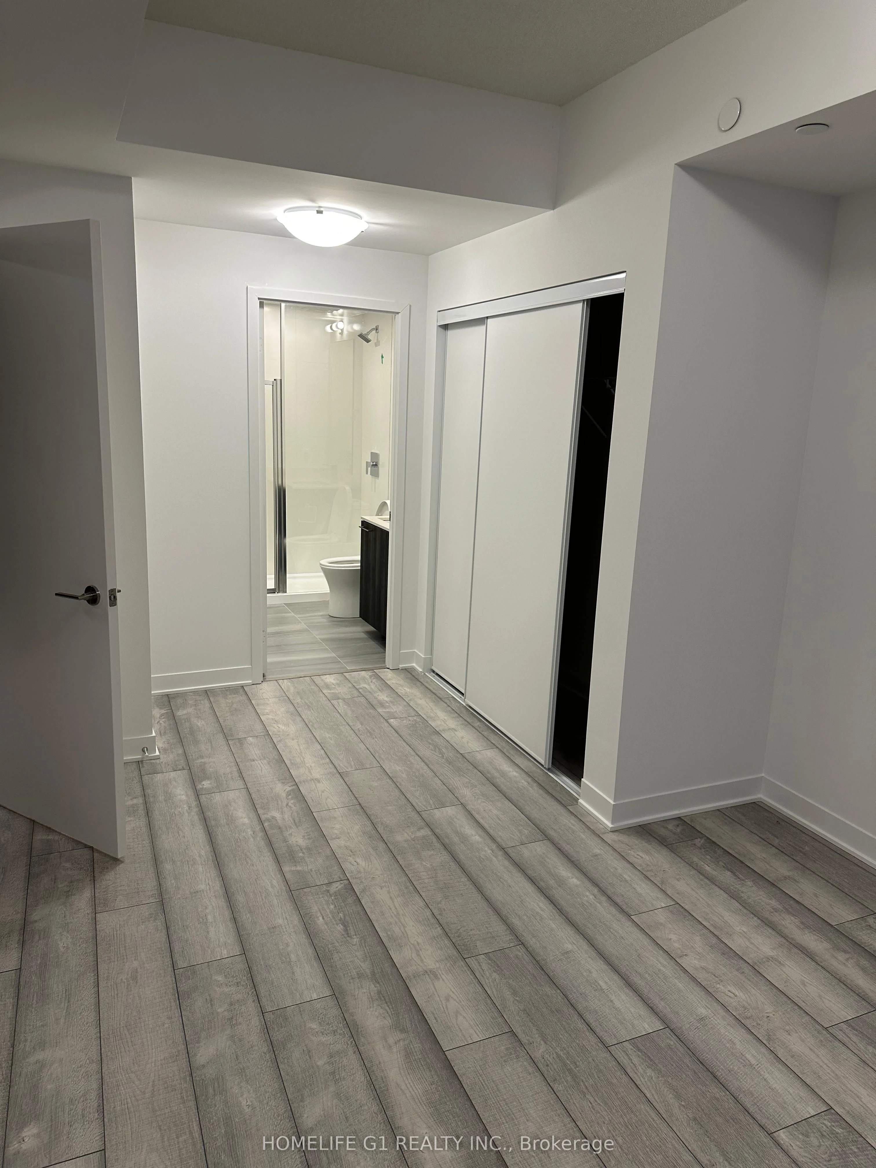 Condo Apartment in Brampton