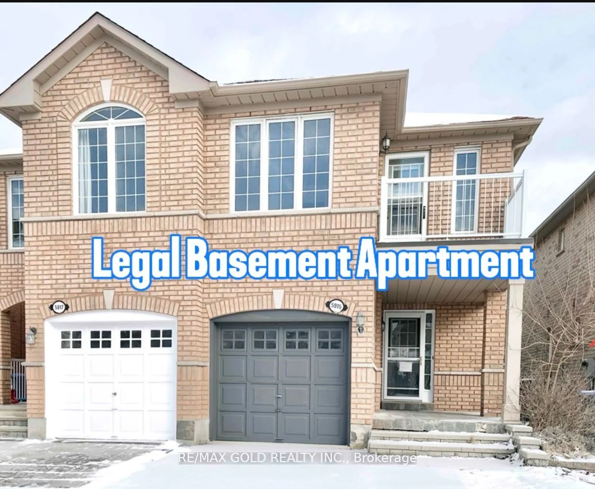 Semi-Detached in Mississauga