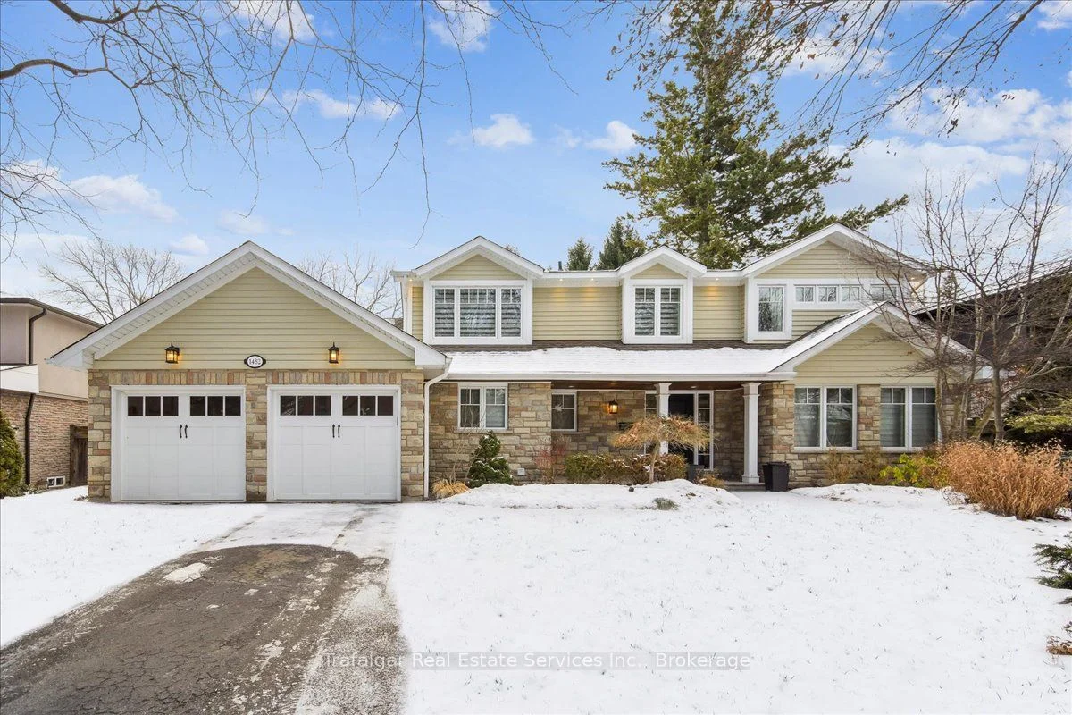 Detached in Oakville