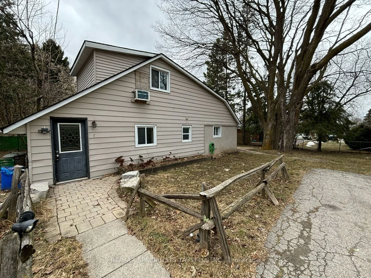 #unit 3 Rear Coach House 319 Broadway, Orangeville, On, L9w 1l4