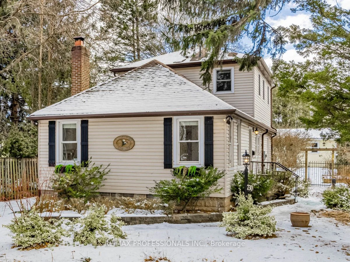 Detached in Burlington