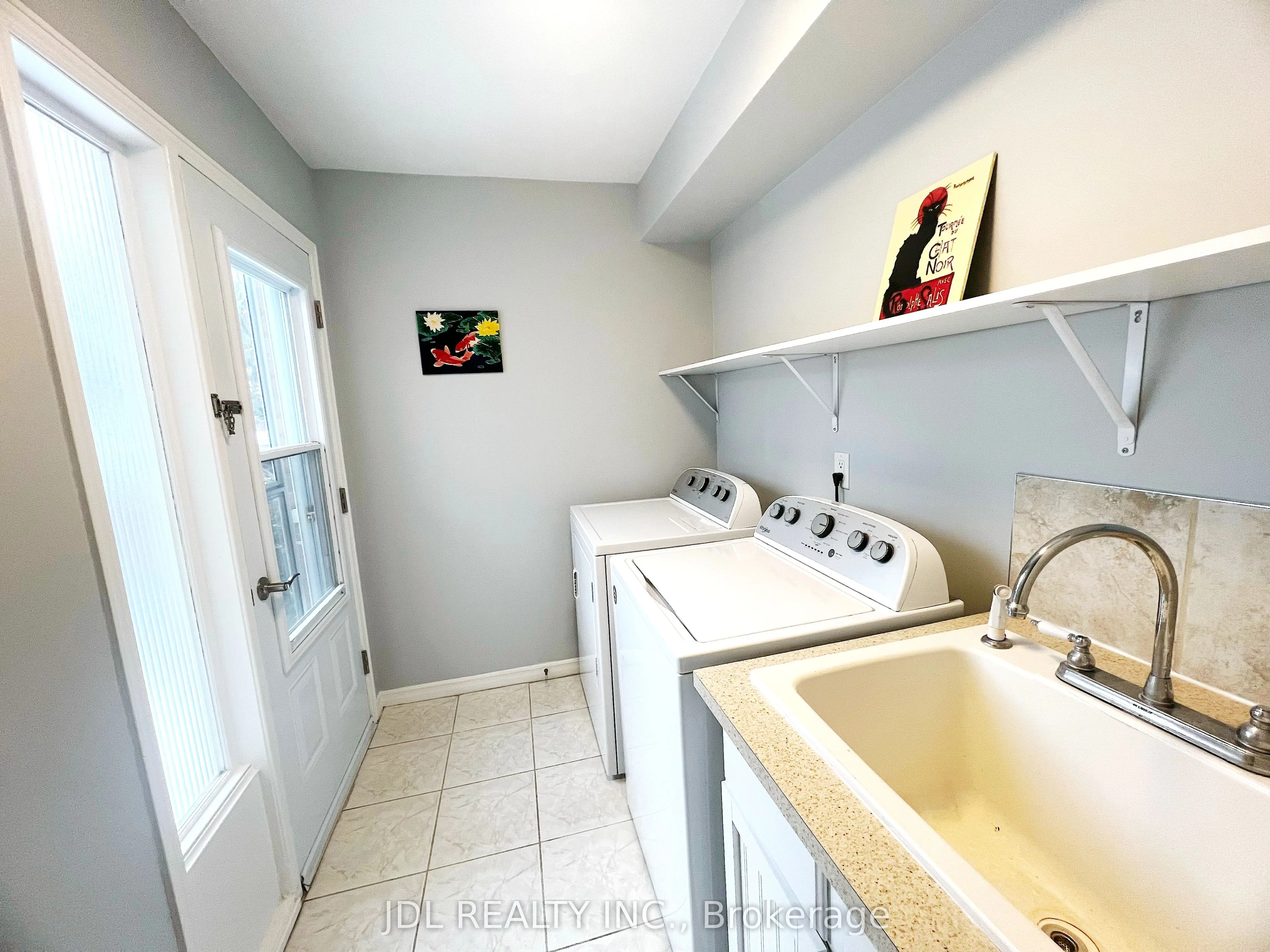 1267 Fielding Court, Oakville, ON L6H 2V6