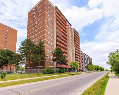 Condo Apartment in Toronto