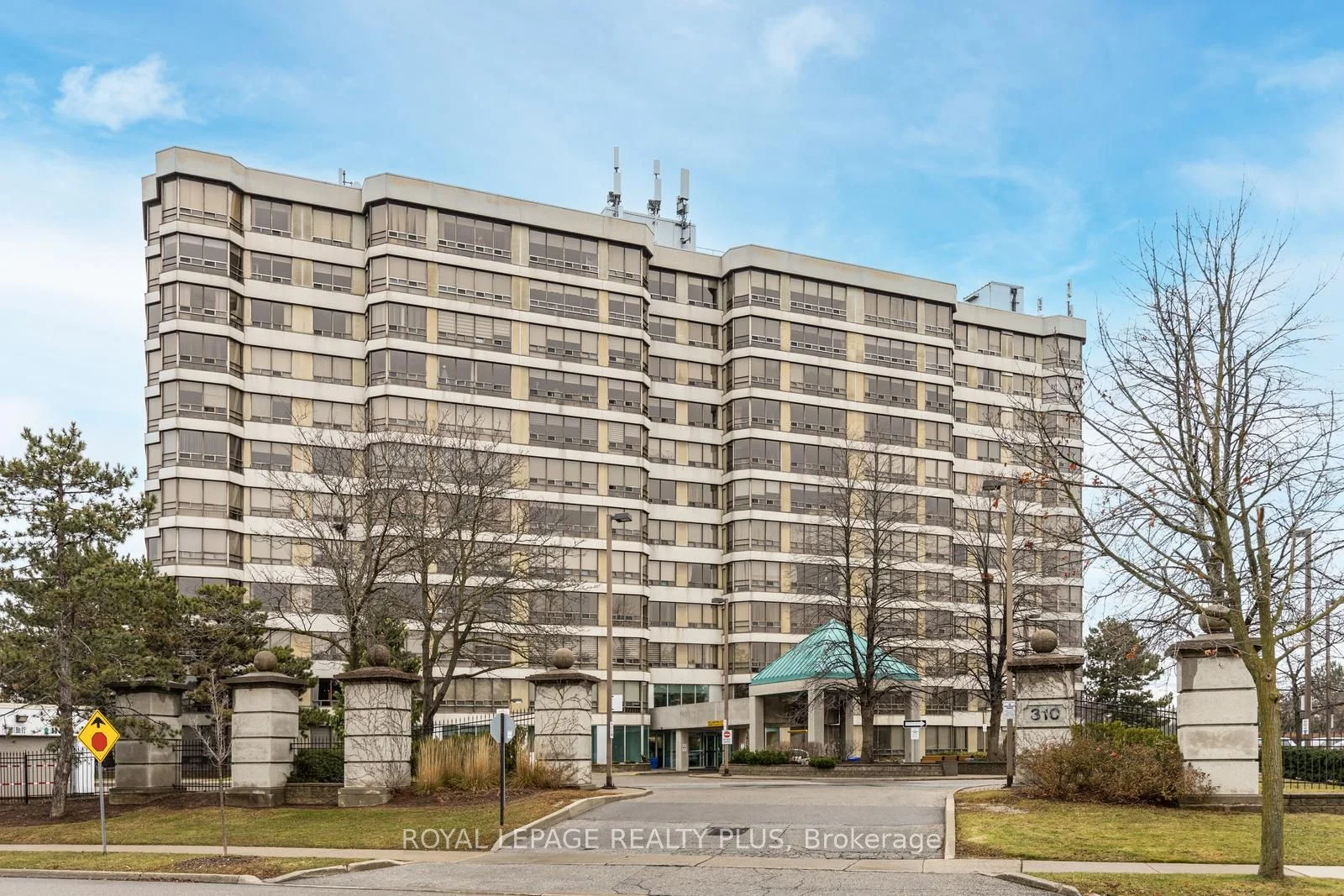 Condo Apartment in Brampton