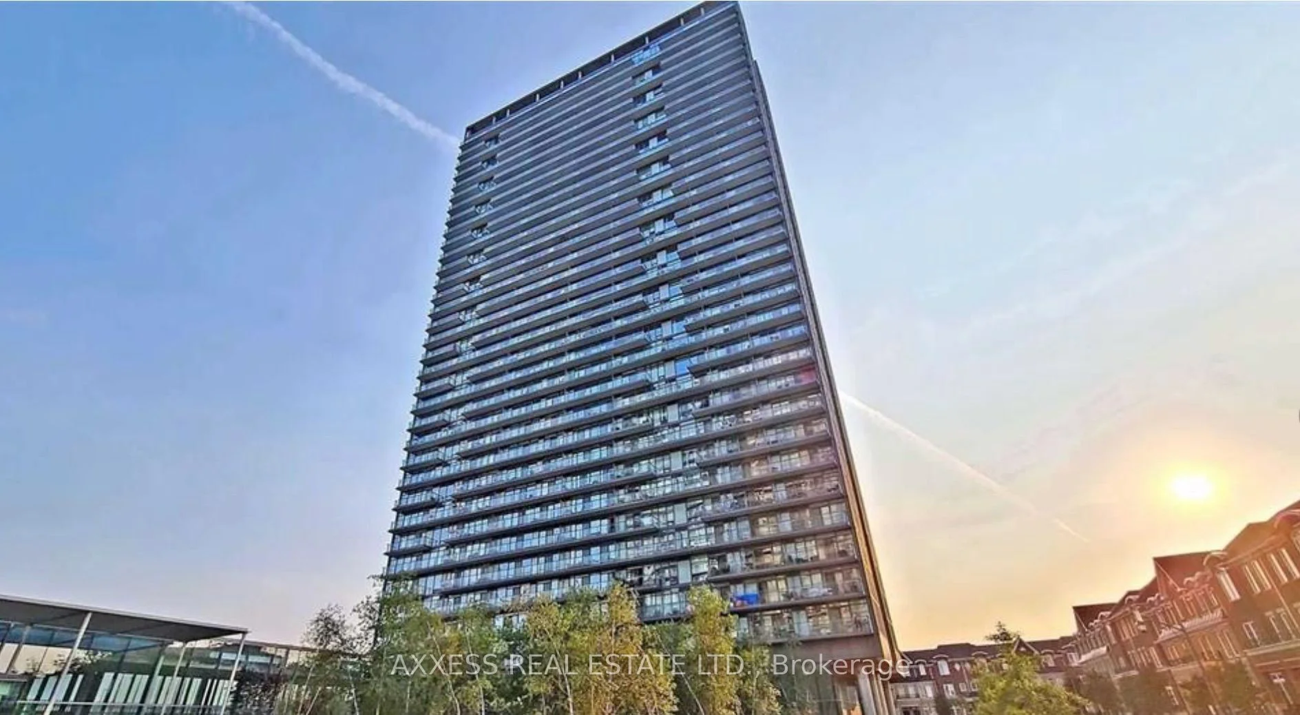 105 The Queensway Way 3016, Toronto W01, On M6s 5b5