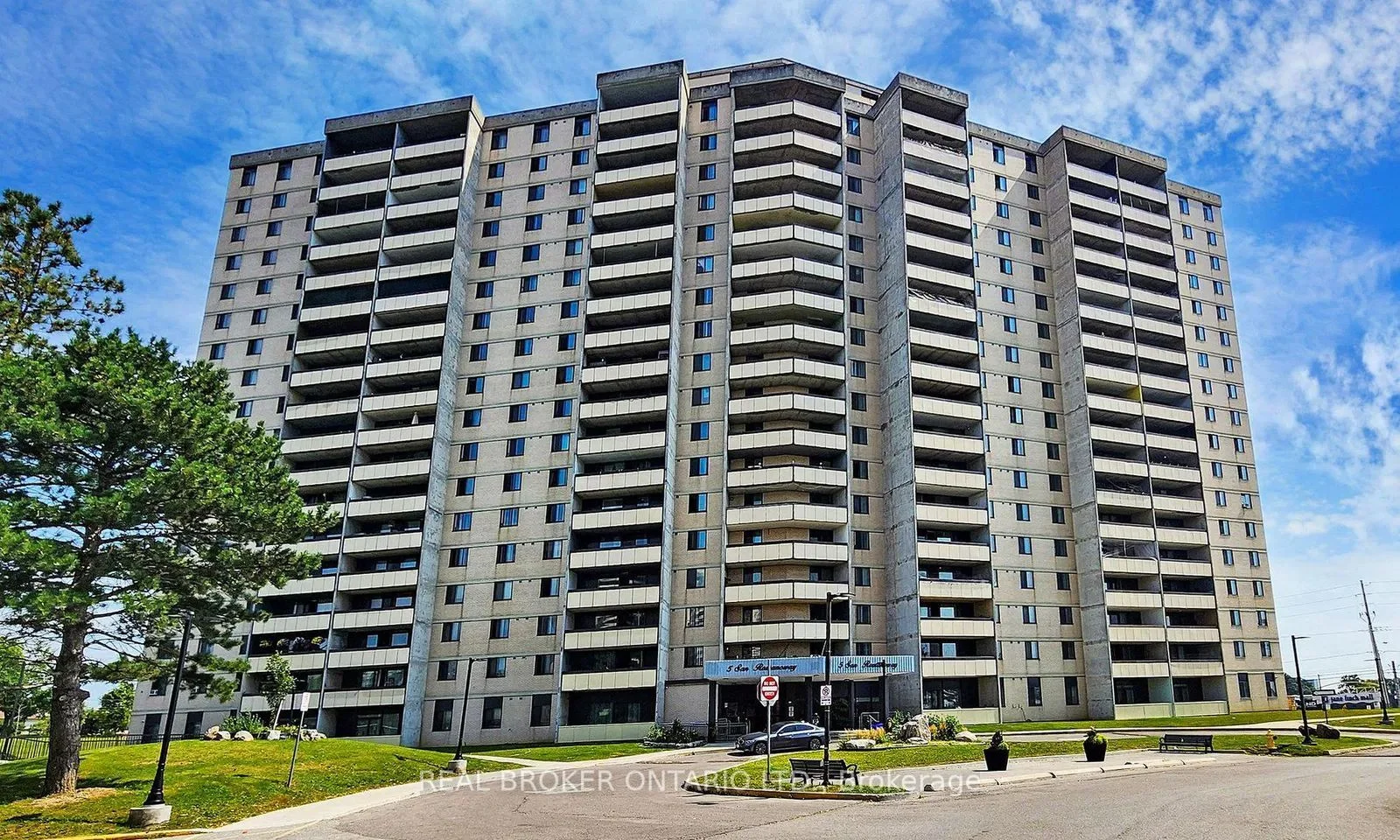 #1109 5 San Romanoway, Toronto W05, On, M3n 2y4