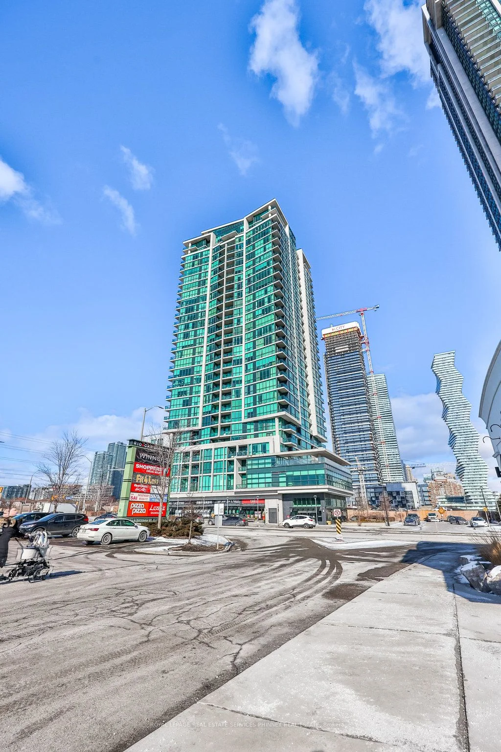 Condo Apartment in Mississauga