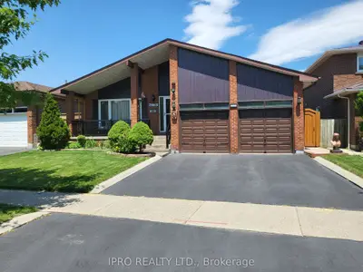 4239 Rockwood Road, Mississauga, On L4w 1l9