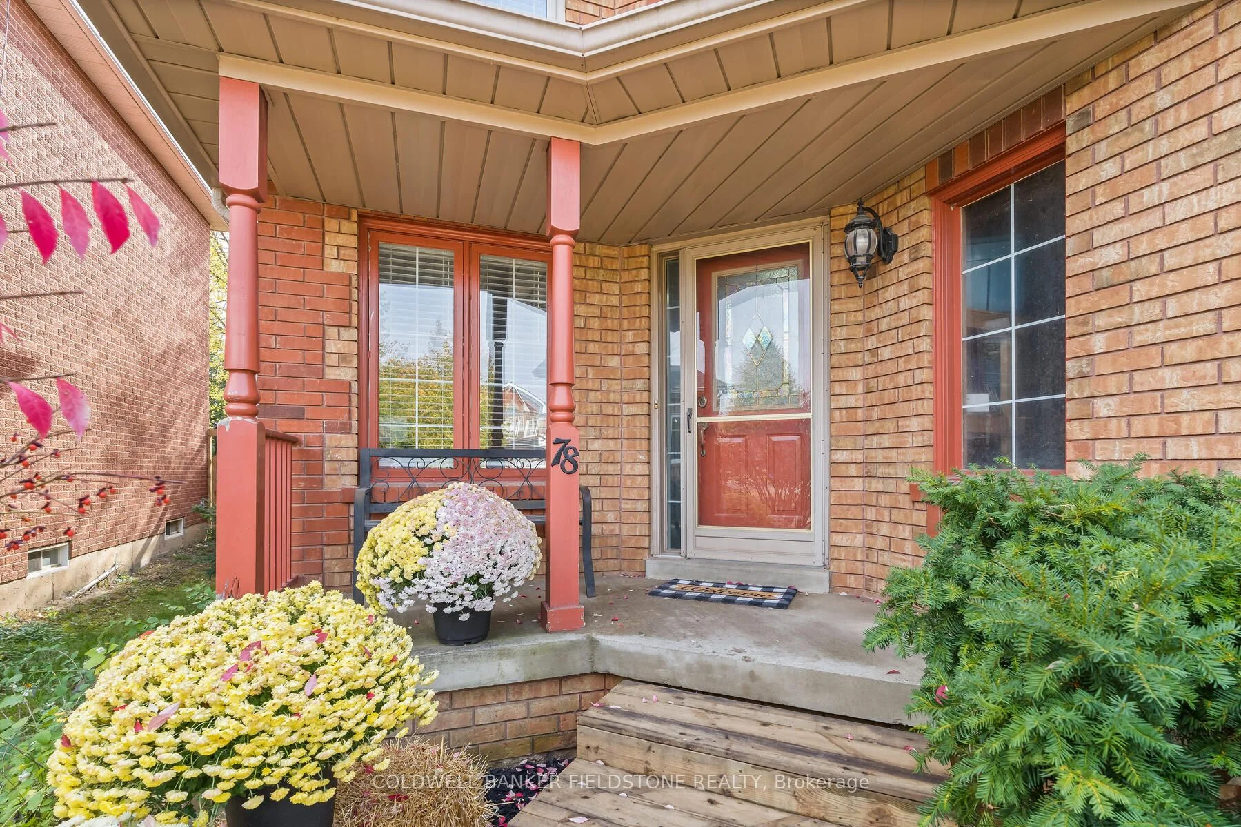 78 Lauchlin Crescent, Halton Hills, ON L7G 5R5