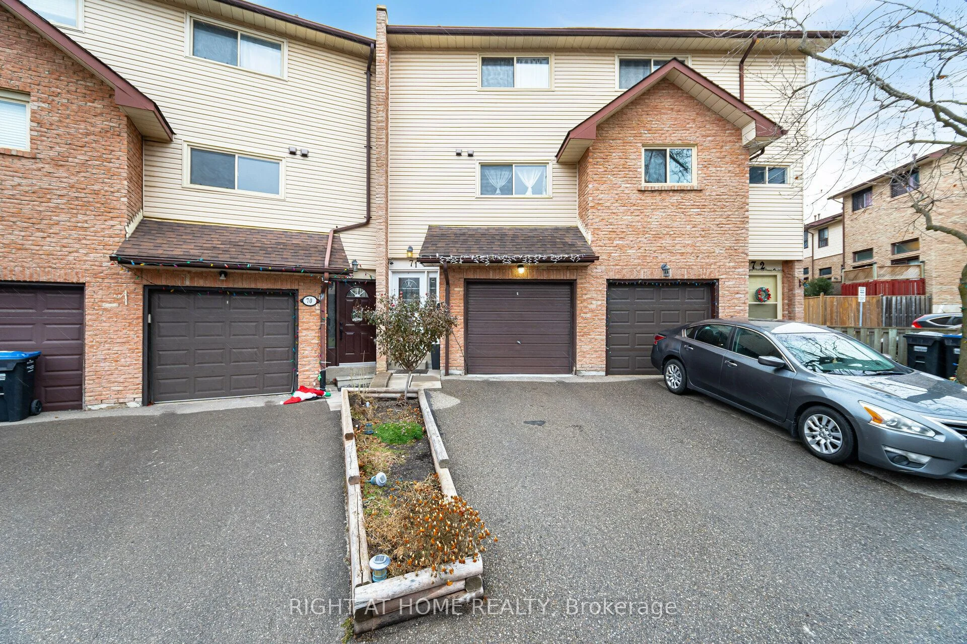 Condo Townhouse in Brampton