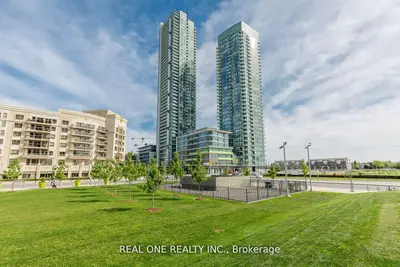 4070 Confederation Parkway 3607, Mississauga, On L5b 0e9