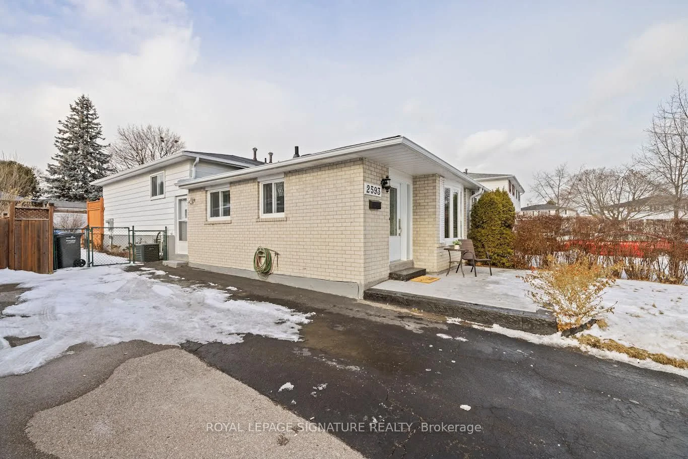 2593 Widemarr Road, Mississauga, ON L5J 1M4