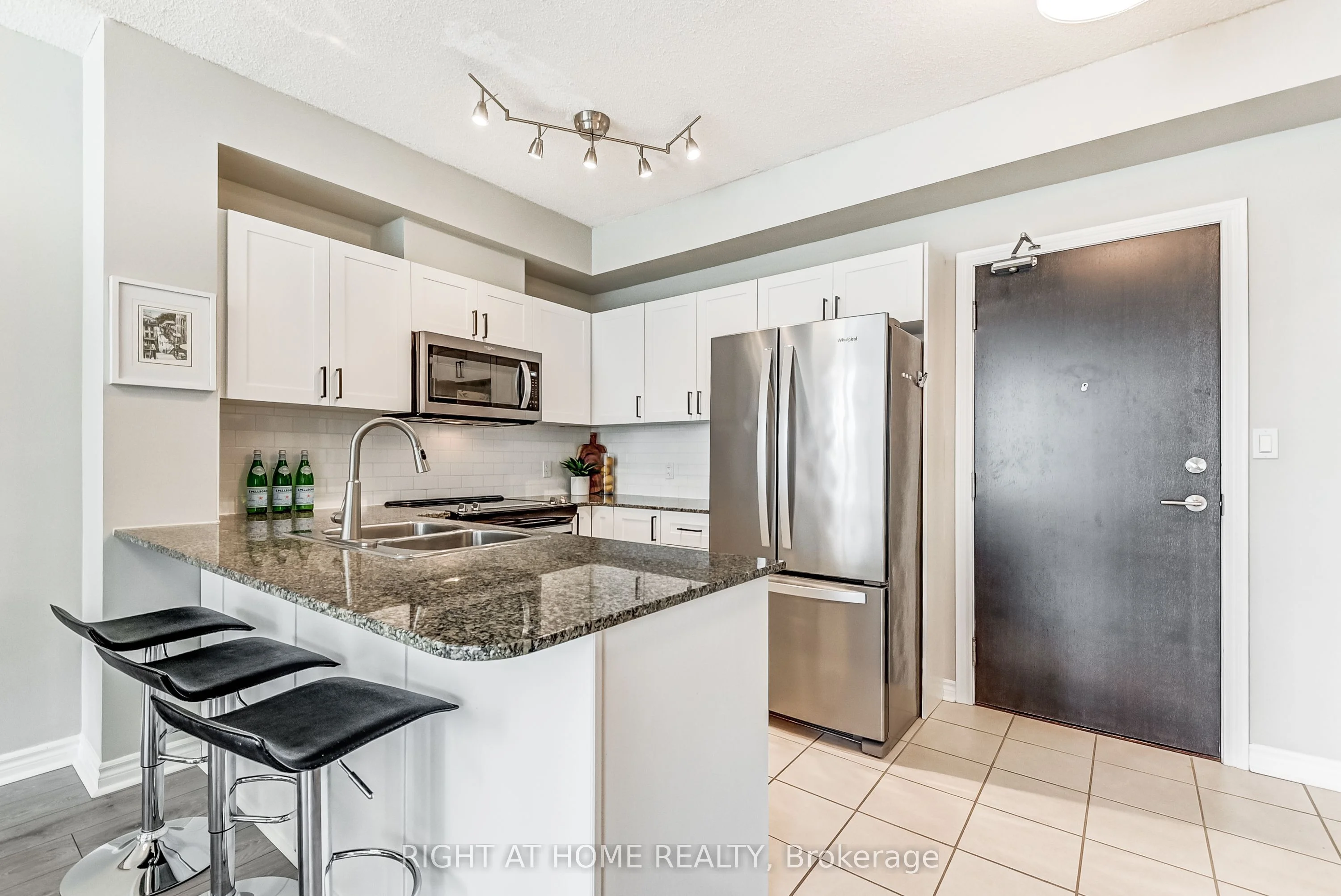 Condo Apartment in Mississauga